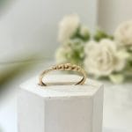 انگشتر مینیمال طرح گوی
